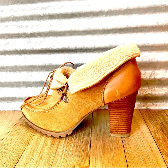 Audrey Brooke Shoes - Audrey Brooke Women’s Heeled Tan Leather Booties